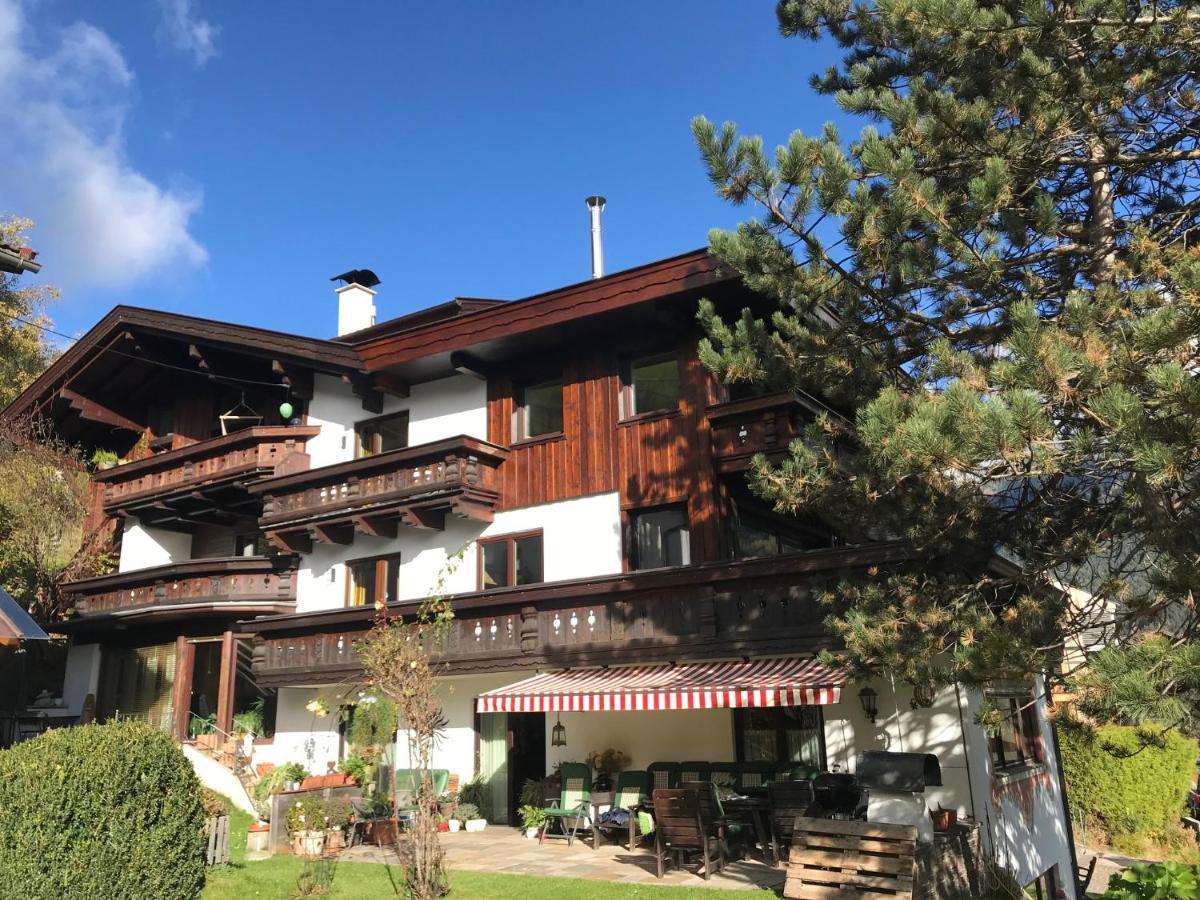 Pension Gulla - Ferienhaus Appartements B&B Neustift im Stubaital Exterior foto