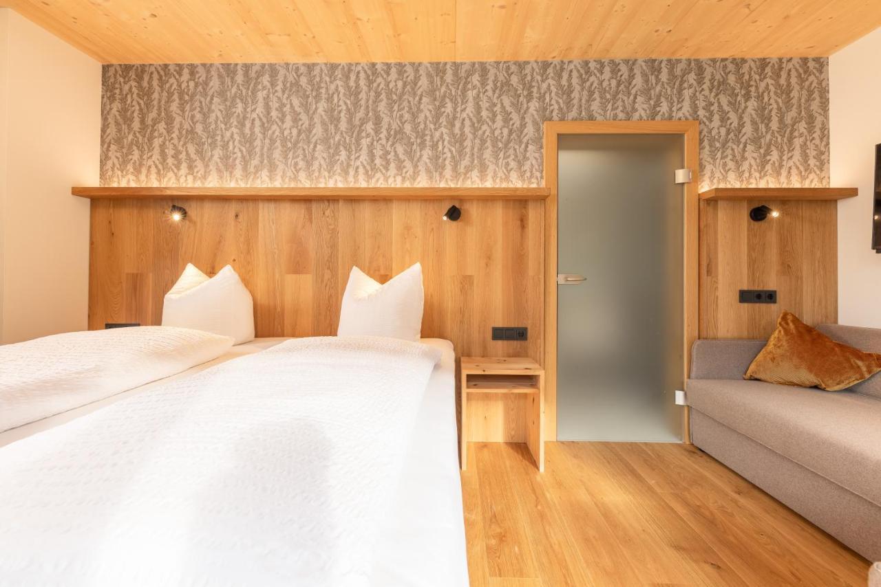 Pension Gulla - Ferienhaus Appartements B&B Neustift im Stubaital Exterior foto